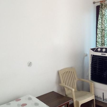 Ishan Paying Guest House Варанаси Экстерьер фото